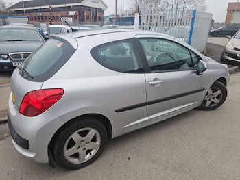Used Peugeot 207 2009 for sale - 77421183: Photo