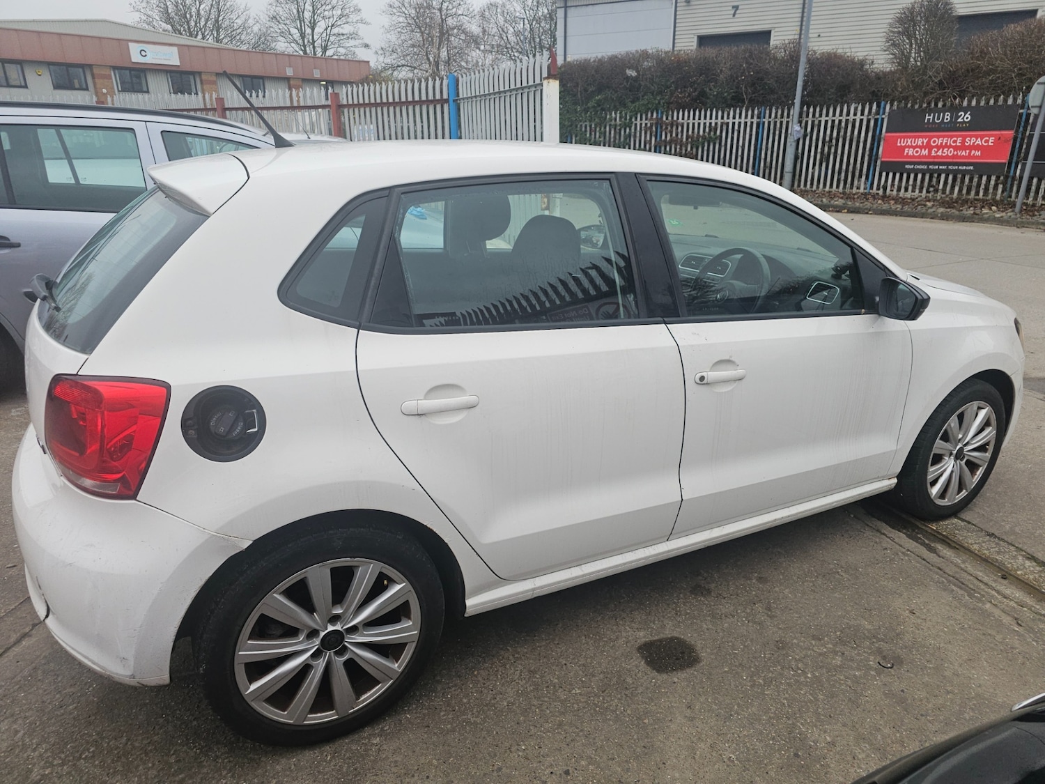 Used Volkswagen Polo 2012 for sale - 77034525: Photo 4