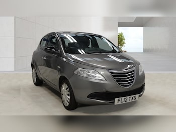 Used Chrysler Ypsilon 2012 for sale - 78870025: Photo