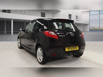 Used Mazda Mazda2 2011 for sale - 76560089: Photo