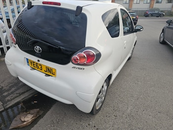 Used Toyota AYGO 2013 for sale - 76351436: Photo