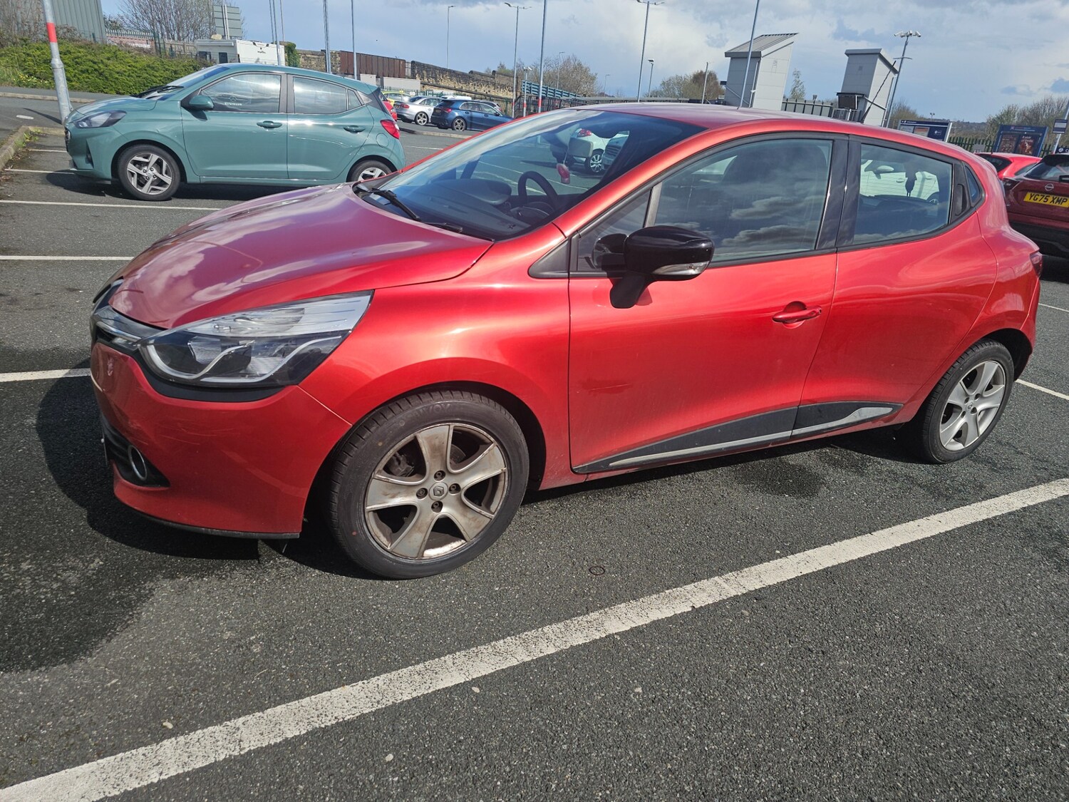 Used Renault Clio 2015 for sale - 78219083: Photo 8