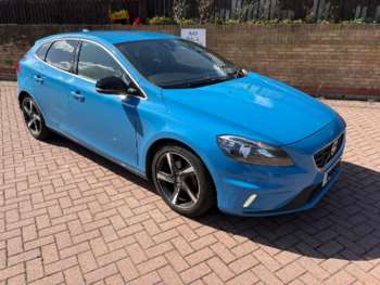 2014 - D2 R DESIGN Nav 5dr