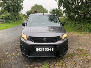 Used Peugeot Partner 2019 for sale - 78894384: Photo