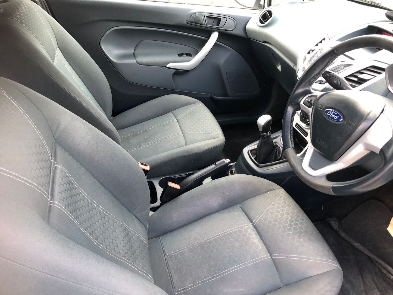 Used Ford Fiesta 2011 for sale - 77644081: Photo 10