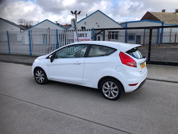 Used Ford Fiesta 2011 for sale - 77644081: Photo