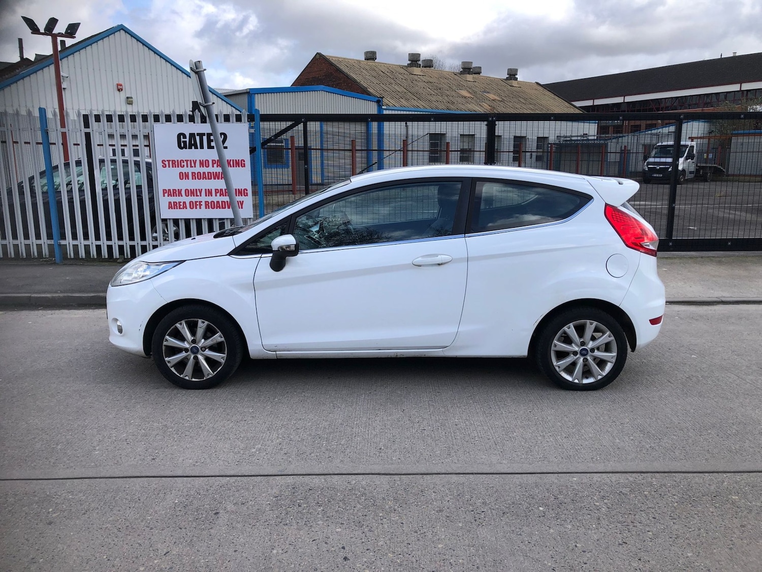 Used Ford Fiesta 2011 for sale - 77644081: Photo 5