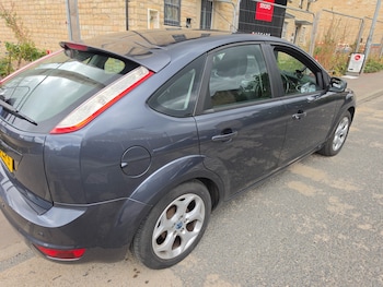Used Ford Focus 2011 for sale - 79569279: Photo