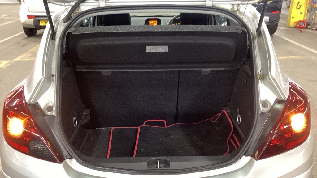 Used Vauxhall Corsa 2014 for sale - 77160671: Photo 9