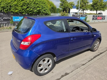 Used Hyundai i20 2011 for sale - 78558958: Photo