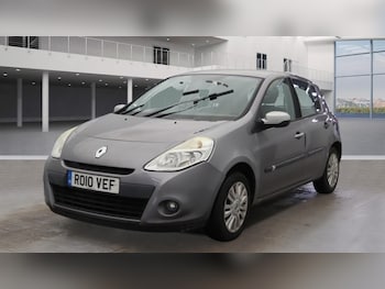 Used Renault Clio 2010 for sale - 76025390: Photo