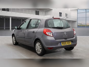 Used Renault Clio 2010 for sale - 76025390: Photo