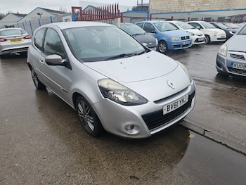 Used Renault Clio 2011 for sale - 76776467: Photo
