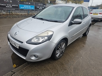 Used Renault Clio 2011 for sale - 76776467: Photo