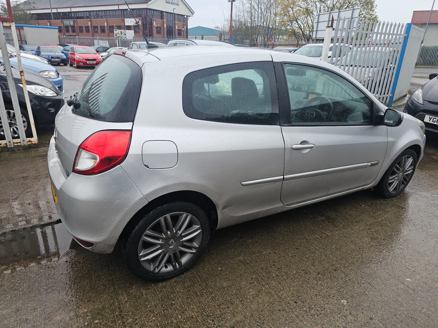 Used Renault Clio 2011 for sale - 76776467: Photo 6