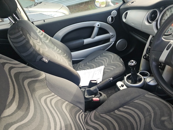 Used MINI Hatch 2002 for sale - 76034055: Photo 6