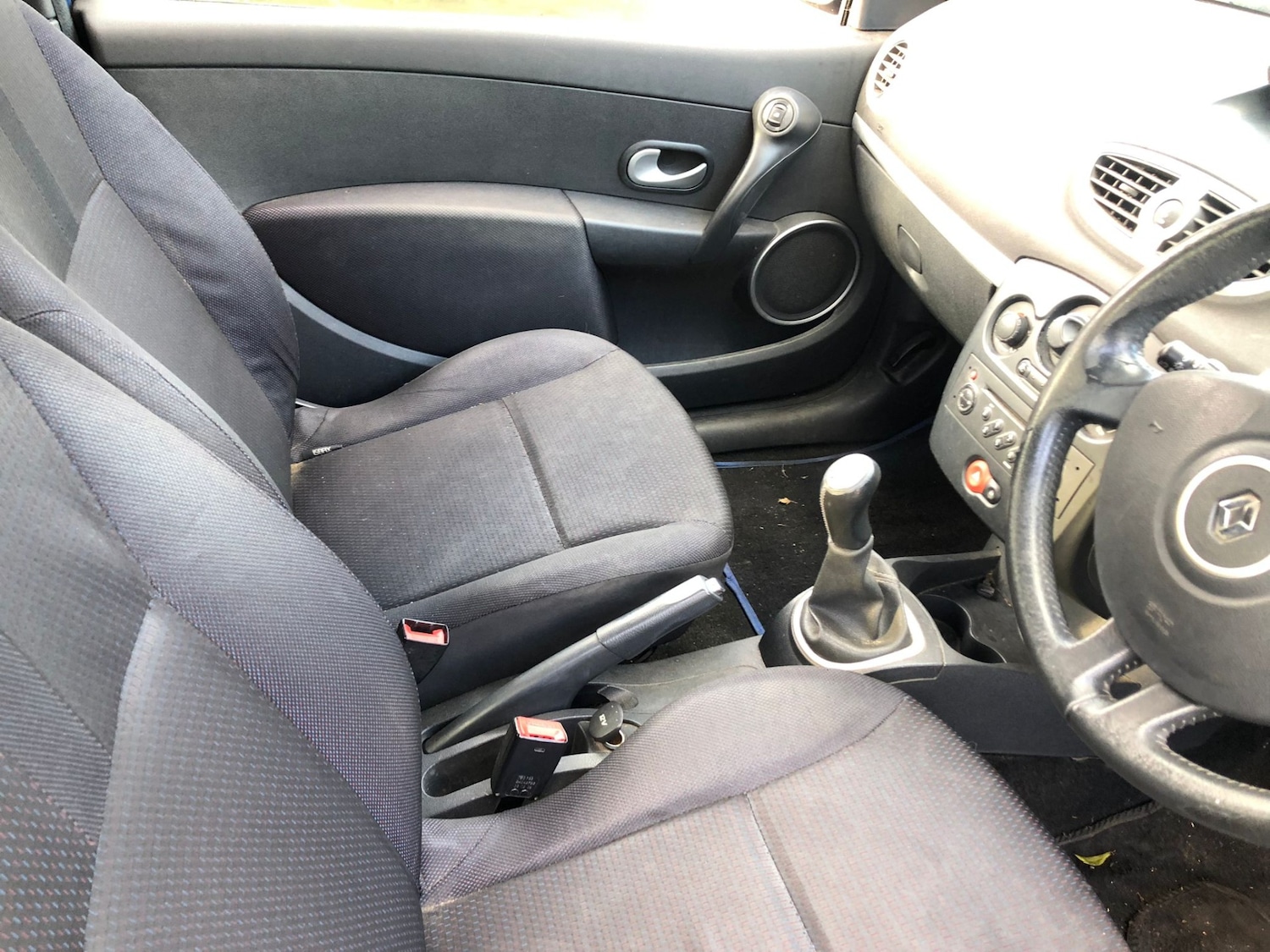 Used Renault Clio 2009 for sale - 76517718: Photo 12