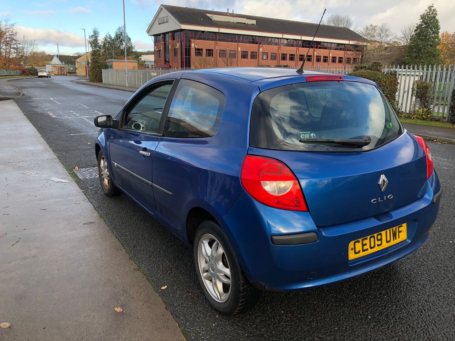 Used Renault Clio 2009 for sale - 76517718: Photo 9