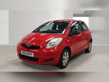 Used Toyota Yaris 2010 for sale - 79475197: Photo