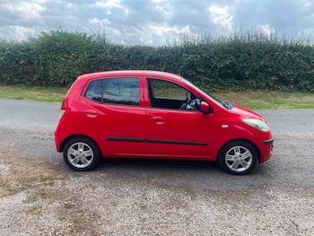 Used Hyundai i10 2010 for sale - 79627848: Photo