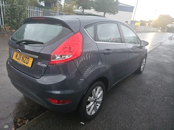 Used Ford Fiesta 2011 for sale - 76844988: Photo