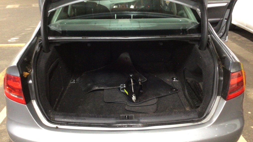 Used Audi A4 2011 for sale - 77122875: Photo 9