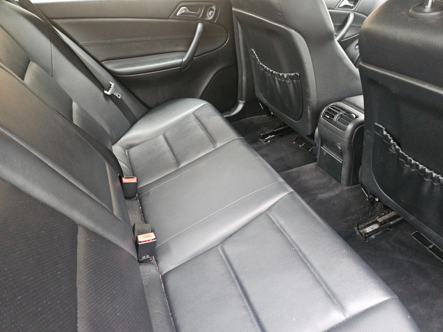 Used Mercedes-Benz C Class 2004 for sale - 76527454: Photo 8