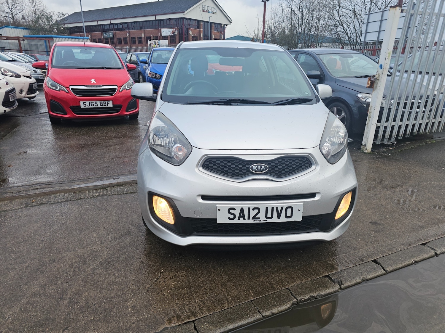 Used Kia Picanto 2012 for sale - 77700973: Photo 2