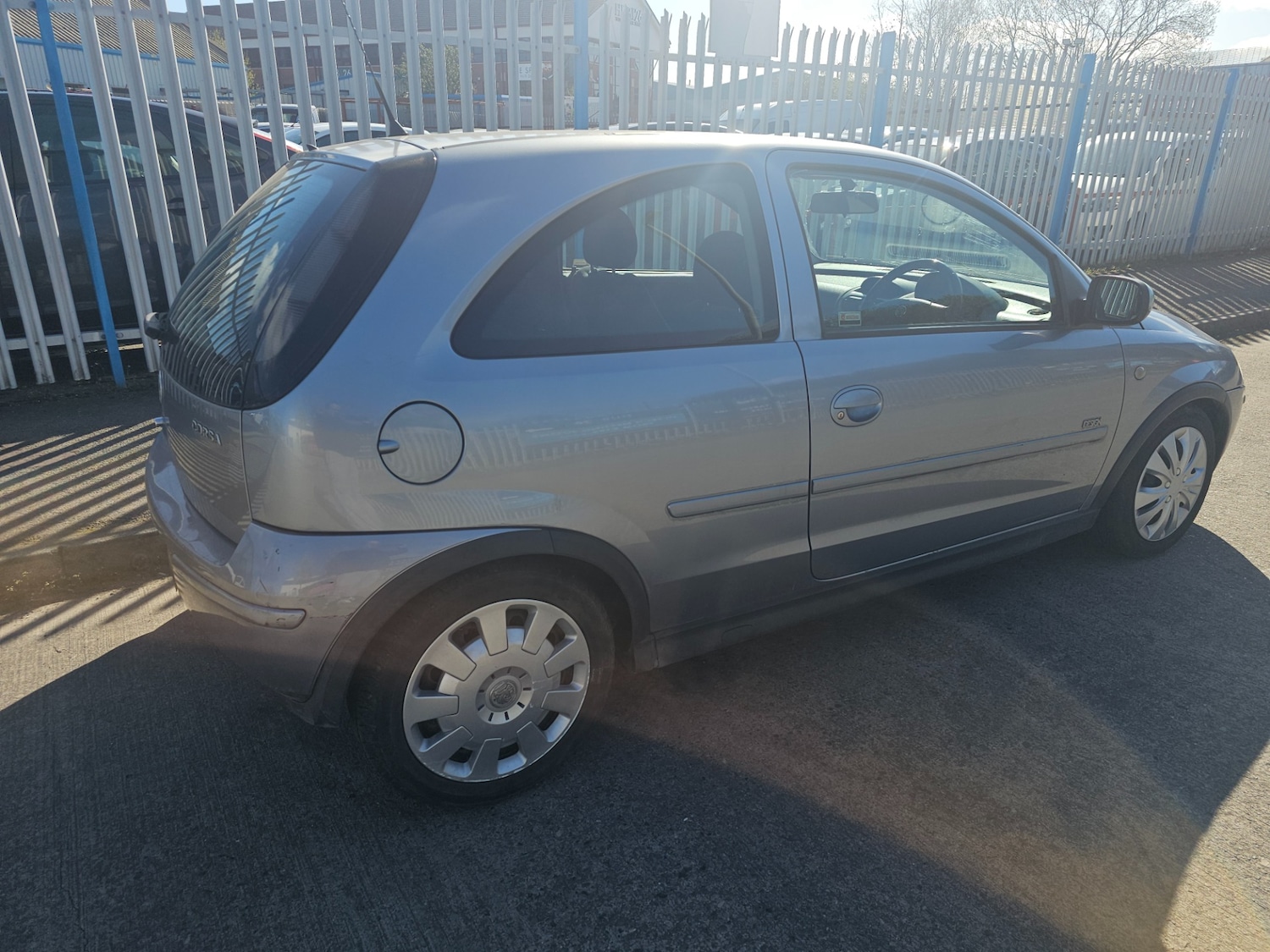 Used Vauxhall Corsa 2005 for sale - 78106001: Photo 9