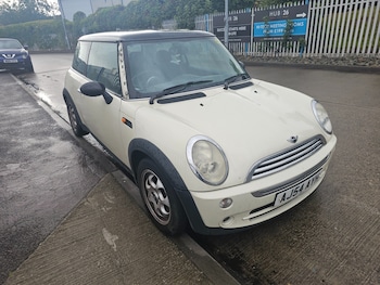 Used MINI Hatch 2004 for sale - 75922344: Photo