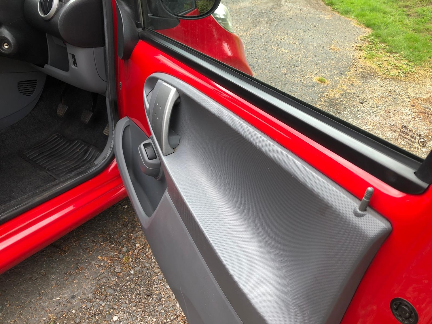 Used Peugeot 107 2009 for sale - 76025437: Photo 12