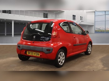 Used Peugeot 107 2009 for sale - 76025437: Photo