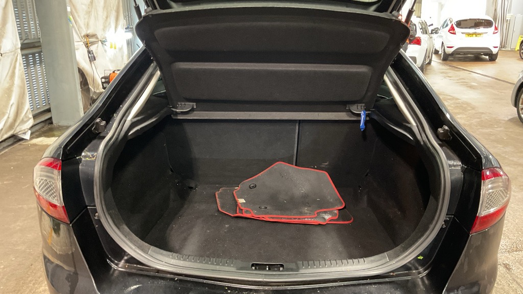 Used Ford Mondeo 2013 for sale - 77577951: Photo 9