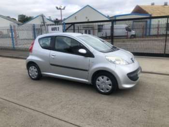 2008 (08) - 1.0 Urban 3dr