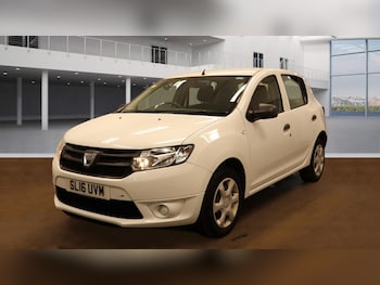Used Dacia Sandero 2016 for sale - 75491404: Photo