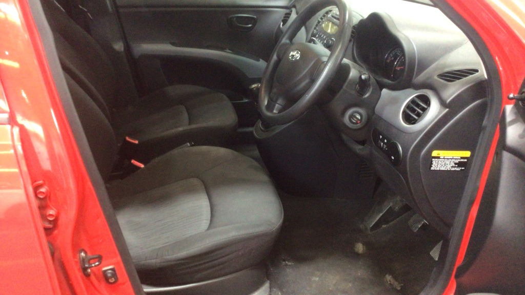 Used Hyundai i10 2012 for sale - 77736248: Photo 7