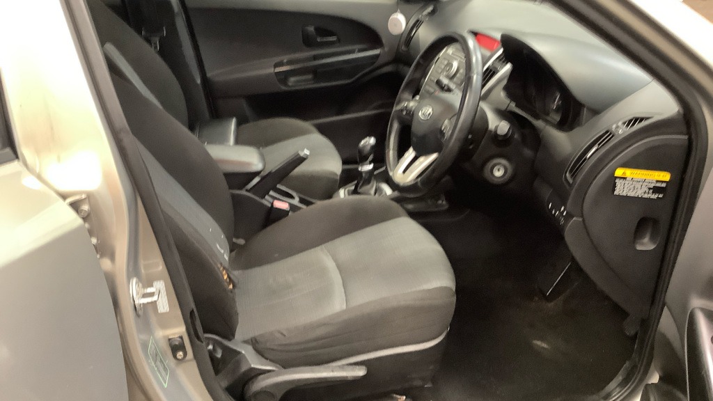 Used Kia Ceed 2012 for sale - 77232292: Photo 7