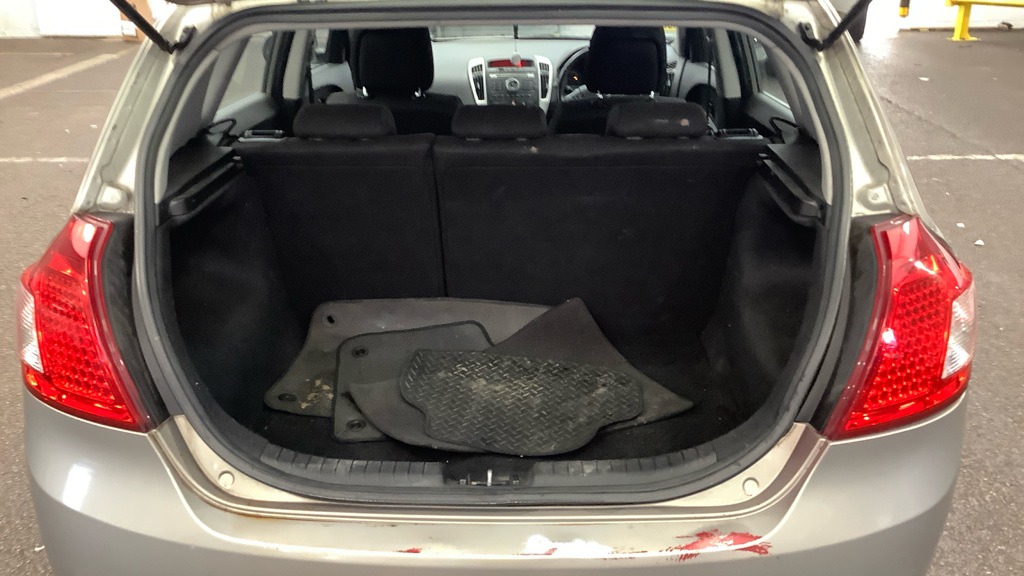 Used Kia Ceed 2012 for sale - 77232292: Photo 9