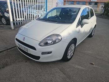 Used Fiat Punto 2012 for sale - 76566376: Photo