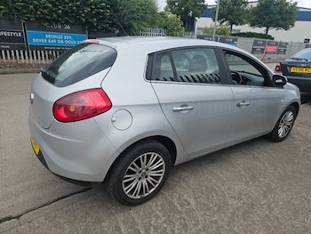 Used Fiat Bravo 2010 for sale - 75158216: Photo