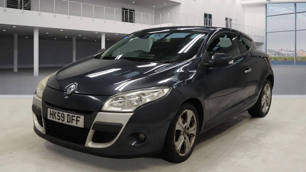 Used Renault Megane 2010 for sale - 77576525: Photo 2