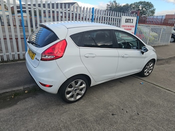 Used Ford Fiesta 2012 for sale - 76025125: Photo