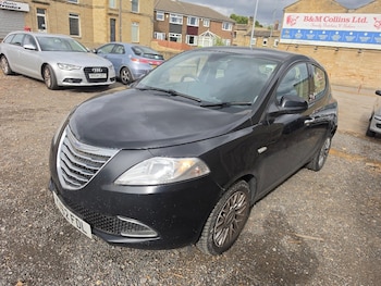 Used Chrysler Ypsilon 2012 for sale - 79559891: Photo