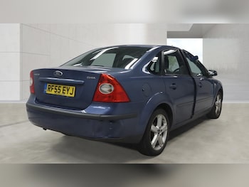 Used Ford Focus 2005 for sale - 78977112: Photo