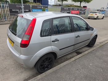 Used Ford Fiesta 2004 for sale - 78489662: Photo