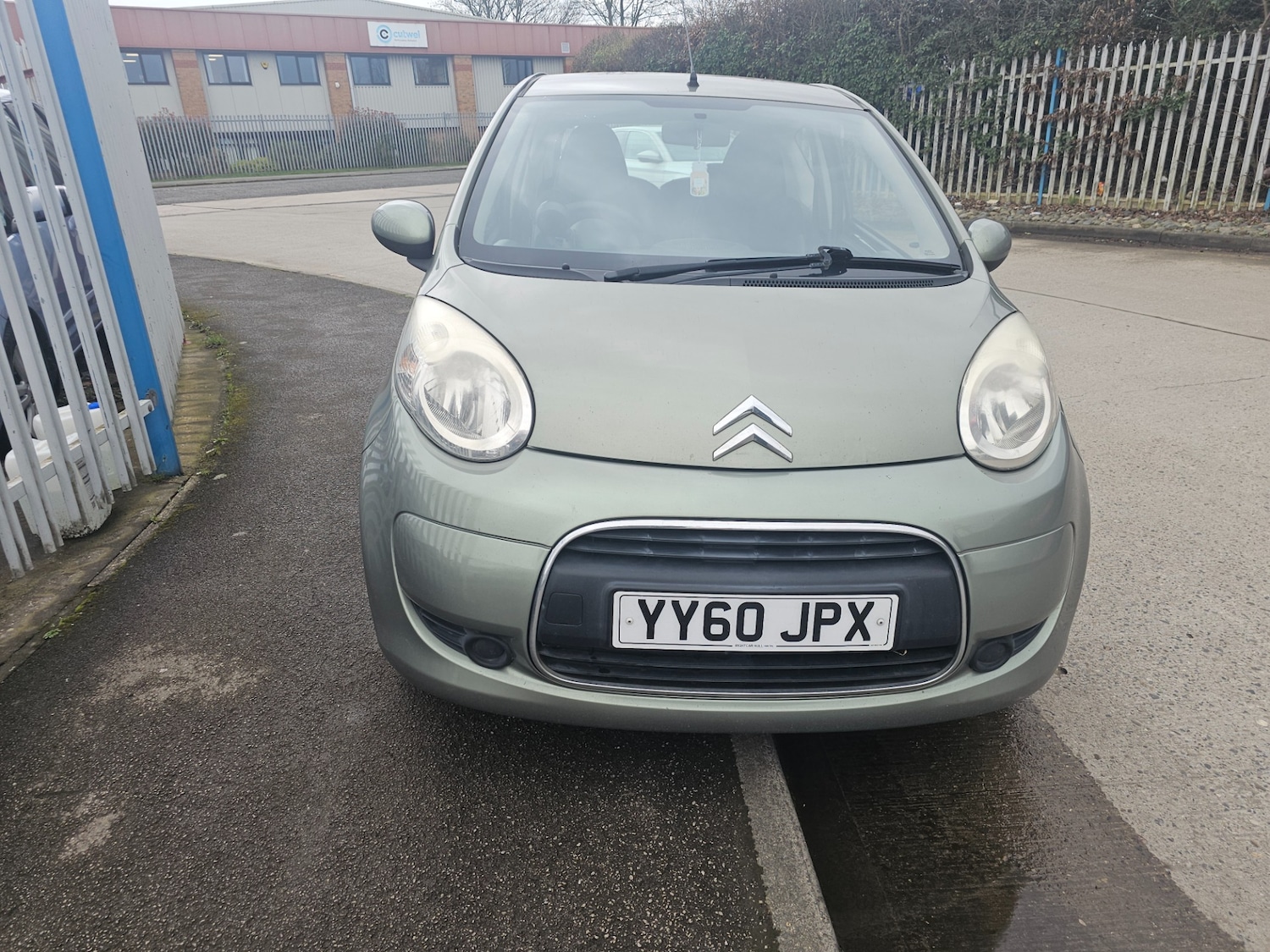 Used Citroen C1 2010 for sale - 77902799: Photo 2