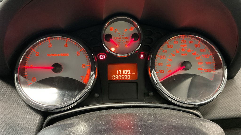 Used Peugeot 207 2011 for sale - 77430976: Photo 10