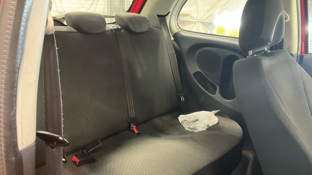 Used Nissan Micra 2010 for sale - 77189600: Photo 8