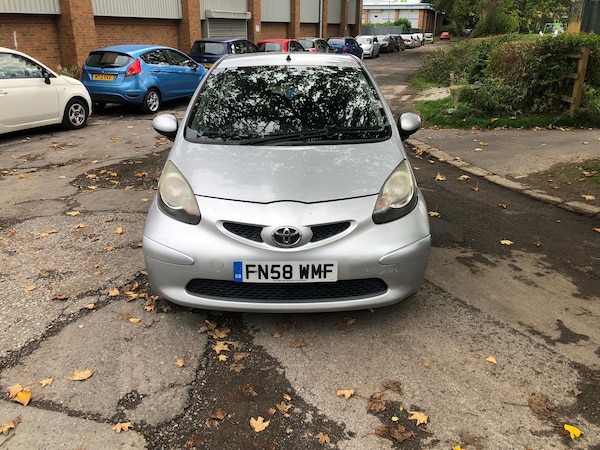 Used Toyota AYGO 2008 for sale - 76096933: Photo 2