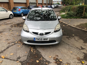 Used Toyota AYGO 2008 for sale - 76096933: Photo 2